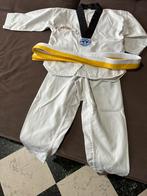 Taekwondo pak maat 110, Sport en Fitness, Vechtsporten en Zelfverdediging, Ophalen of Verzenden, Zo goed als nieuw