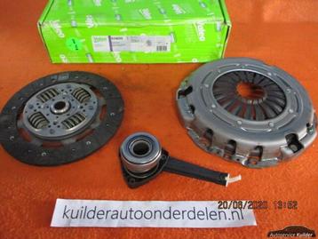 Koppelingset Nissan Primastar Valeo 834055  plaat beschadigd beschikbaar voor biedingen