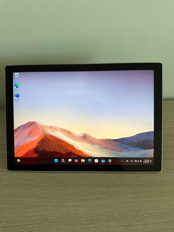 Surface pro 7 i5 8GB ram 128GB SSD beschikbaar voor biedingen