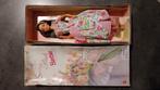 Poupée Barbie édité par Mattel et offert par Avon 1996, Collections, Enlèvement ou Envoi, Comme neuf, Poupée