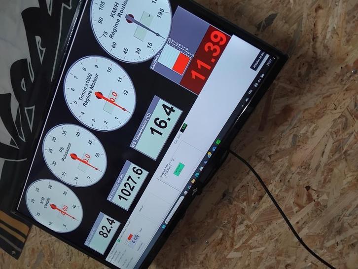 Lambretta vespa powerbank, Fietsen en Brommers, Scooters | Vespa, Zo goed als nieuw, Benzine, Ophalen