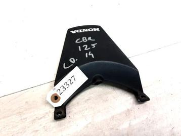 CBR125R 2011 - 2016 Honda Kuipdeel Kuipdeel kont D1-48070 beschikbaar voor biedingen