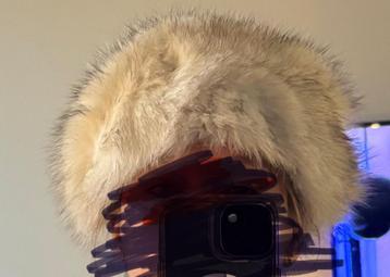 Vintage toque van echt bont beschikbaar voor biedingen
