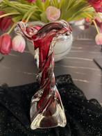 Vase val saint Lambert, Enlèvement