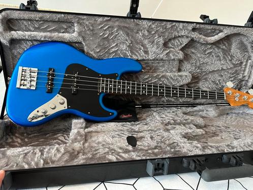 Fender Jazz Bass Ultra 2, Muziek en Instrumenten, Snaarinstrumenten | Gitaren | Bas, Zo goed als nieuw, Ophalen