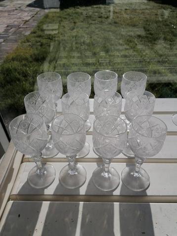 €24 voor 12 prachtige zware kristallen glazen. Glas kristal. beschikbaar voor biedingen