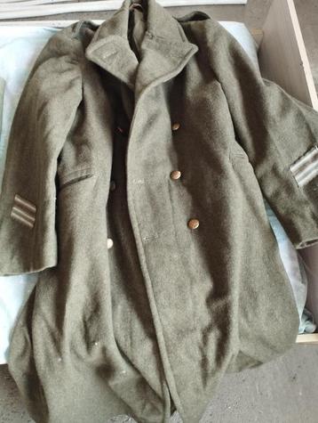 Lange dikke legervest + legerzak van legerdienst+- 1960, Enlèvement, Armée de terre, Vêtements ou Chaussures
