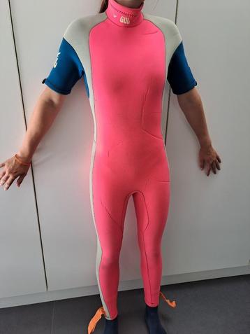 Surfpak 16 jaar beschikbaar voor biedingen