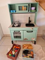 Houten keuken, Ophalen