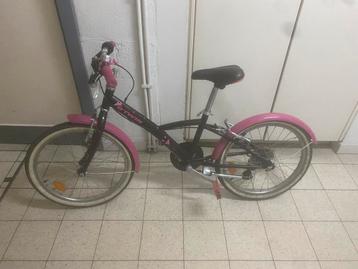 Vélo enfant B’Twin 20 pouces – bon état beschikbaar voor biedingen