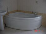 baignoire jacuzzi blanche, Maison & Meubles, 150 à 200 cm, Comme neuf, Autres types, 25 à 50 cm