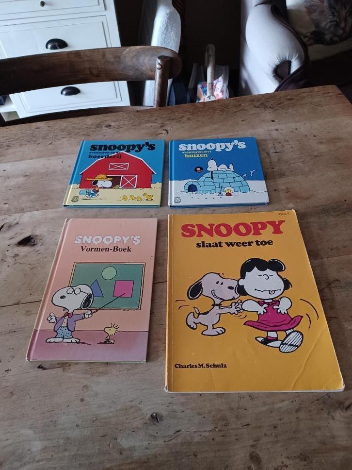 Boekjes Snoopy aan 3 euro per stuk, Boeken, Kinderboeken | Kleuters, Ophalen of Verzenden
