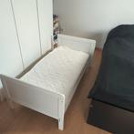 Kinderbed wit van hout, Dieren en Toebehoren, Ophalen, Zo goed als nieuw