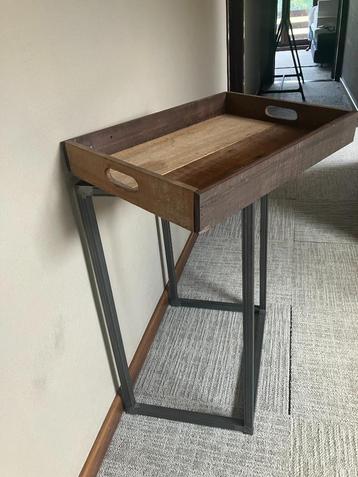 butler tray beschikbaar voor biedingen