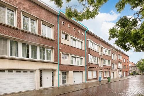 Opbrengsteigendom te koop in Merksem, 4 slpks, Immo, Maisons à vendre, Maison individuelle