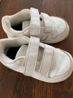 Sneaker adidas wit maat 22, Kinderen en Baby's, Kinderkleding | Schoenen en Sokken, Ophalen, Zo goed als nieuw