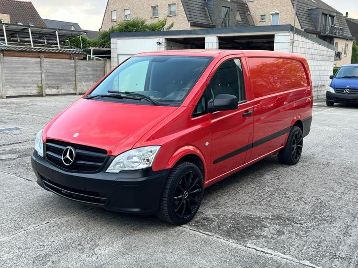 Mercedes vito lang / LICHTEVRACHT / 2013 / airco, Auto's, Bestelwagens en Lichte vracht, Bedrijf, Te koop, Radio, Mercedes-Benz