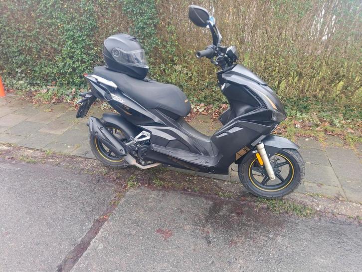 Neco GPX 50cc Classe A 20-25 à quelques kilomètres, Vélos & Vélomoteurs, Scooters | Yamaha, Enlèvement ou Envoi