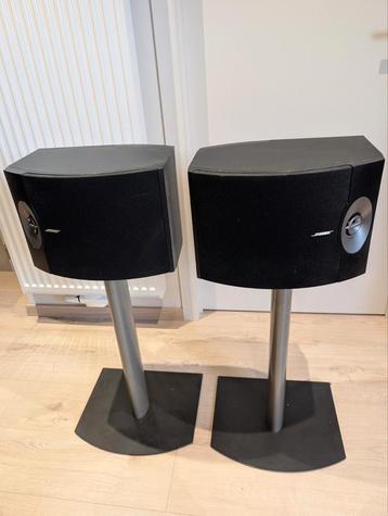 Bose 301-V in zeer goede staat met statieven beschikbaar voor biedingen