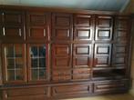 Massieve houten kast / Grande armoire en bois massif, Antiek en Kunst, Antiek | Meubels | Kasten, Ophalen
