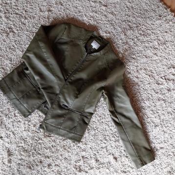 VILA mosgroen sportief vestje - maat 42-44 beschikbaar voor biedingen