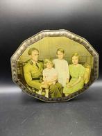 Koningsdoos - Leopold III en de 3 kinderen, Ophalen of Verzenden, Zo goed als nieuw