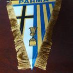 2 Oude voetbalwimpels: Parma (groot) + Olympic Lyon (klein), Ophalen of Verzenden, Zo goed als nieuw, Vaantje of Sjaal