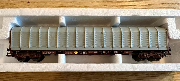 SNCF Lima dekzeilwagen in de originele doos, Hobby en Vrije tijd, Modeltreinen | H0, Zo goed als nieuw, Wagon, Gelijkstroom, Lima