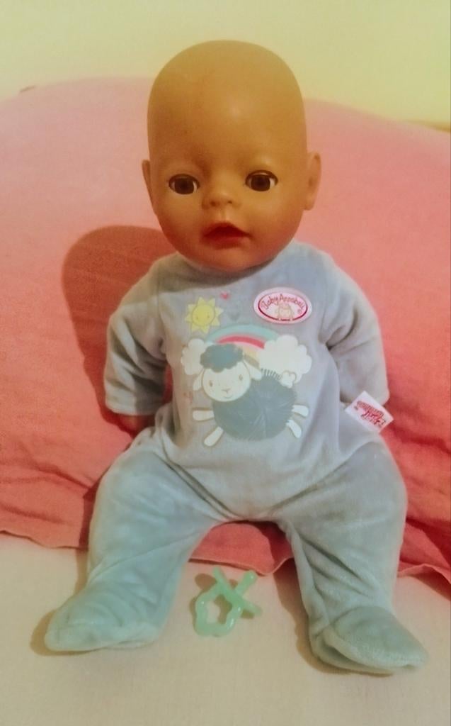 Baby born Lucas little baby boy - 36 cm + pyama, Verzamelen, Ophalen of Verzenden, Zo goed als nieuw, Accessoires