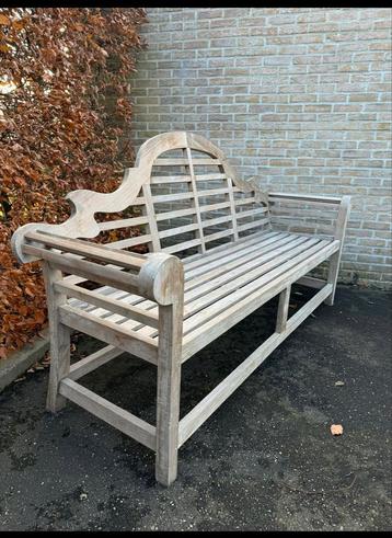 Bank in teak zeer goede staat , maten zie laaste foto beschikbaar voor biedingen