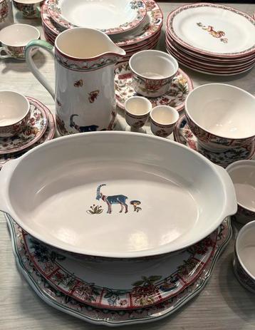 Plat de cuisson "Jardin imaginaire" Faïencerie Gien France beschikbaar voor biedingen