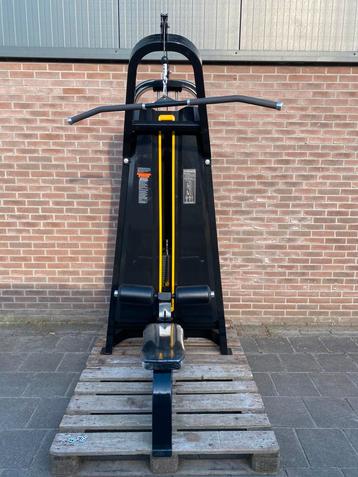 Lat pulldown + 100kg weight stack - NIEUW! - €900 excl. BTW beschikbaar voor biedingen