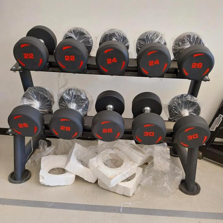 Nieuwe in Verpakking Urethane Dumbells Set 22,24,26,28,30 kg, Sport en Fitness, Fitnessmaterialen, Zo goed als nieuw, Ophalen