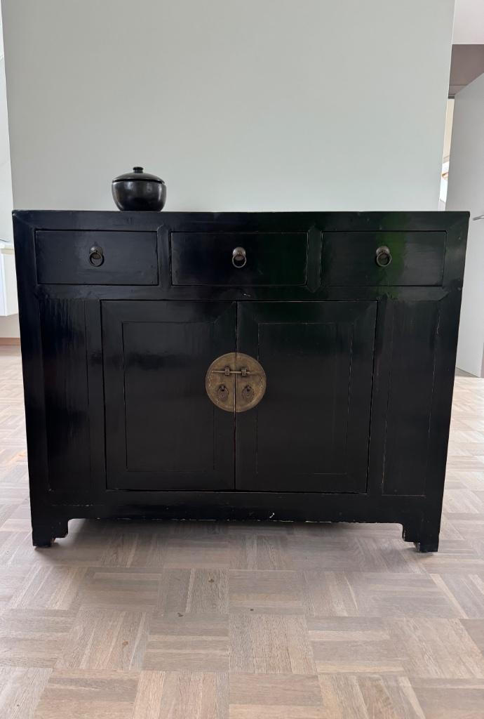 Chinees klassiek dressoir in Chinees yuemu (olm), Antiek en Kunst, Antiek | Meubels | Kasten, Ophalen