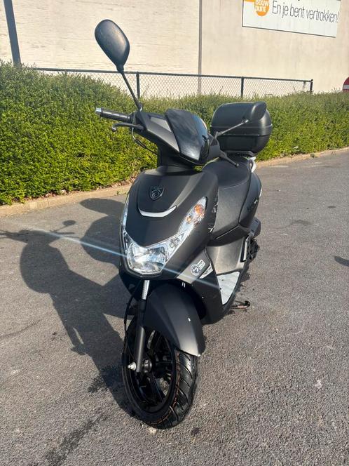 kisbee 50cc, Fietsen en Brommers, Scooters | Peugeot, Gebruikt, Ophalen
