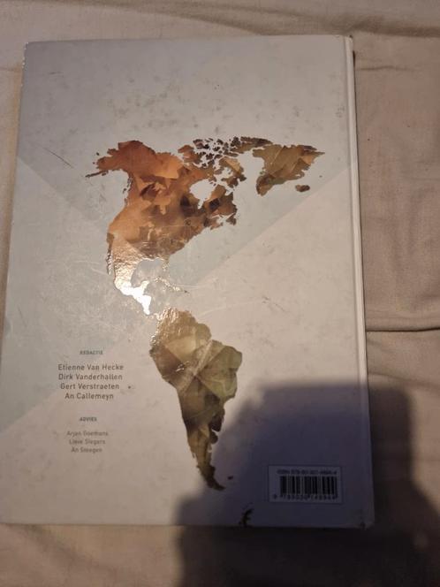 Plantyn Algemene Wereldatlas editie 2012, Livres, Atlas & Cartes géographiques, Comme neuf, Enlèvement