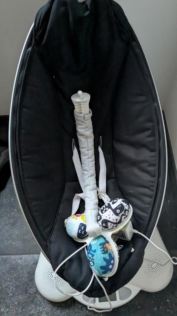Mamaroo4, van 4momswipstoel/schommelstoel, Kinderen en Baby's, Wipstoeltjes, Schommelstoel, Ophalen
