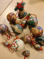 16 onbreekbare nostalgische kerstballen, Diversen, Kerst, Ophalen of Verzenden, Zo goed als nieuw