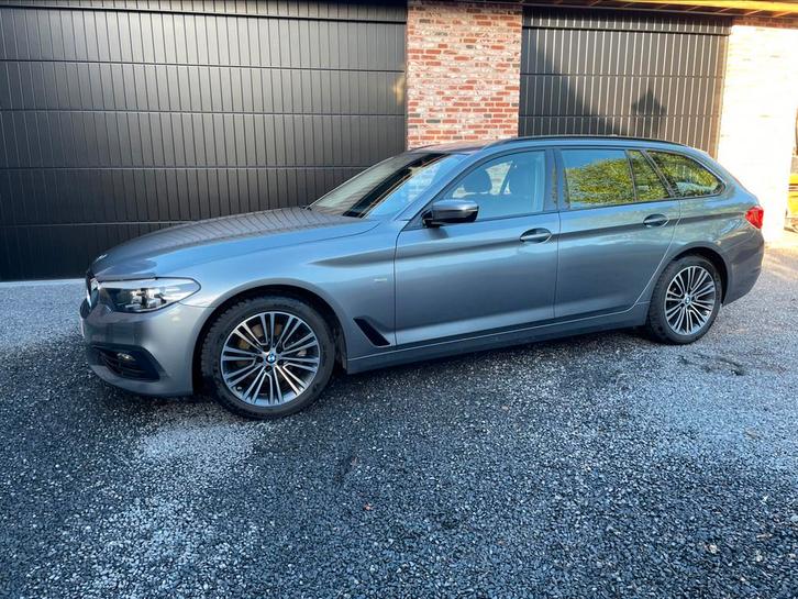 Bmw 520 d sportline, Auto's, BMW, Particulier, 5 Reeks, Cruise Control, Diesel, Euro 6, Break, 5 deurs, Handgeschakeld, Zilver of Grijs