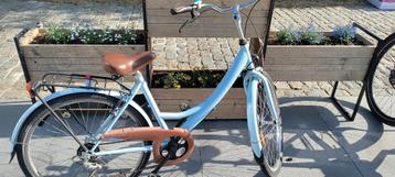 Meisjes fiets  beschikbaar voor biedingen