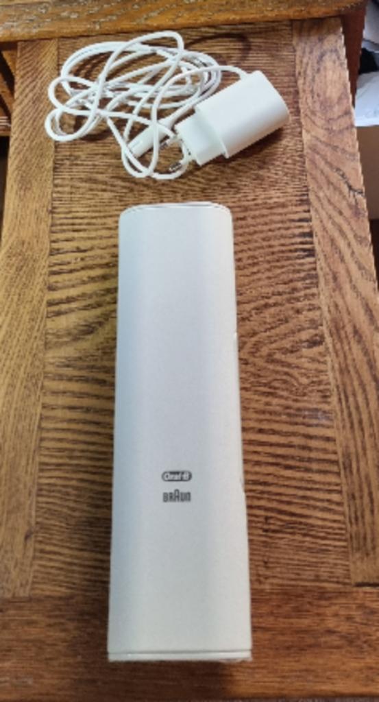 Boite Chargeur Oral B Dernier Prix, Bijoux, Sacs & Beauté, Beauté | Soins de la bouche, Neuf, Enlèvement ou Envoi