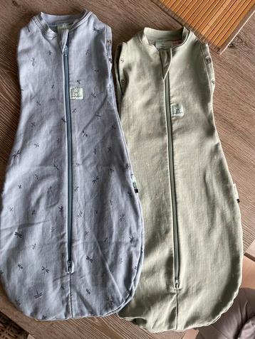 2 slaapzakken 0 - 3 maanden enkel afhalen 9880 of 2070 beschikbaar voor biedingen