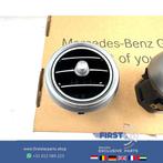 A2058300301 W205 dashboard luchtrooster Mercedes C Klasse li, Auto-onderdelen, Ophalen of Verzenden, Gebruikt, Mercedes-Benz