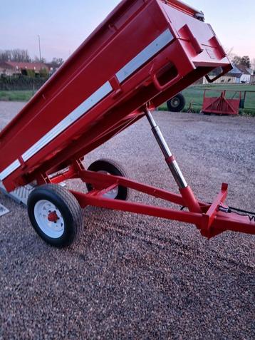 Benne basculante de 1,5 tonne et faucheuse circulaire de 1,2, Fonction de mulching, Enlèvement ou Envoi, Comme neuf, Gaspardo