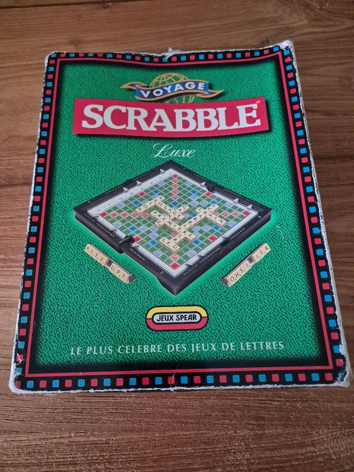 Scrabble de Voyage Luxe, Hobby & Loisirs créatifs, Jeux de société | Jeux de plateau, Comme neuf, Trois ou quatre joueurs, Enlèvement ou Envoi