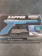 Nintendo Zapper Nes Grijs, Ophalen of Verzenden, Gebruikt