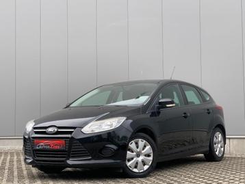 Ford Focus 1.6 TDCi Park.Sensor, climatisation arrière, Euro