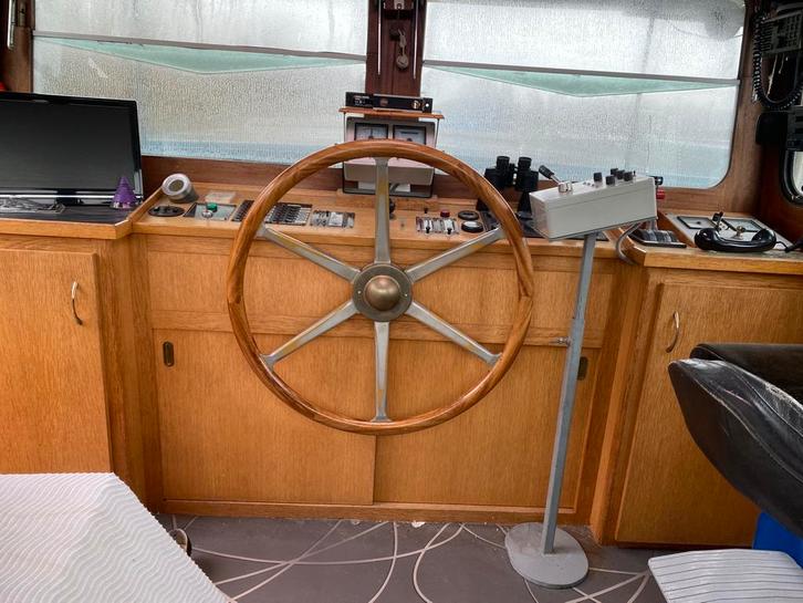 Frecynet, Watersport en Boten, Platbodems, Gebruikt, 12 meter of meer, Staal, Diesel, Ophalen