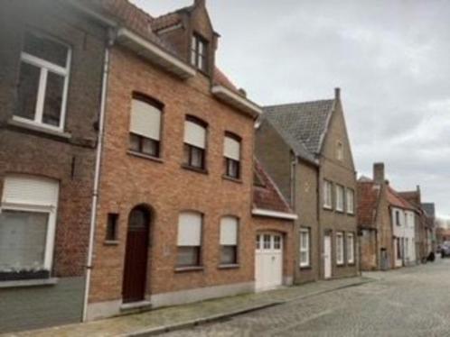 Woning te koop centrum Brugge, Immo, Huizen en Appartementen te koop, Brugge, tot 200 m², Tussenwoning, C