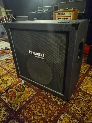 INVADERS cabinet Aangepaste (2x12 en 1x15) beschikbaar voor biedingen